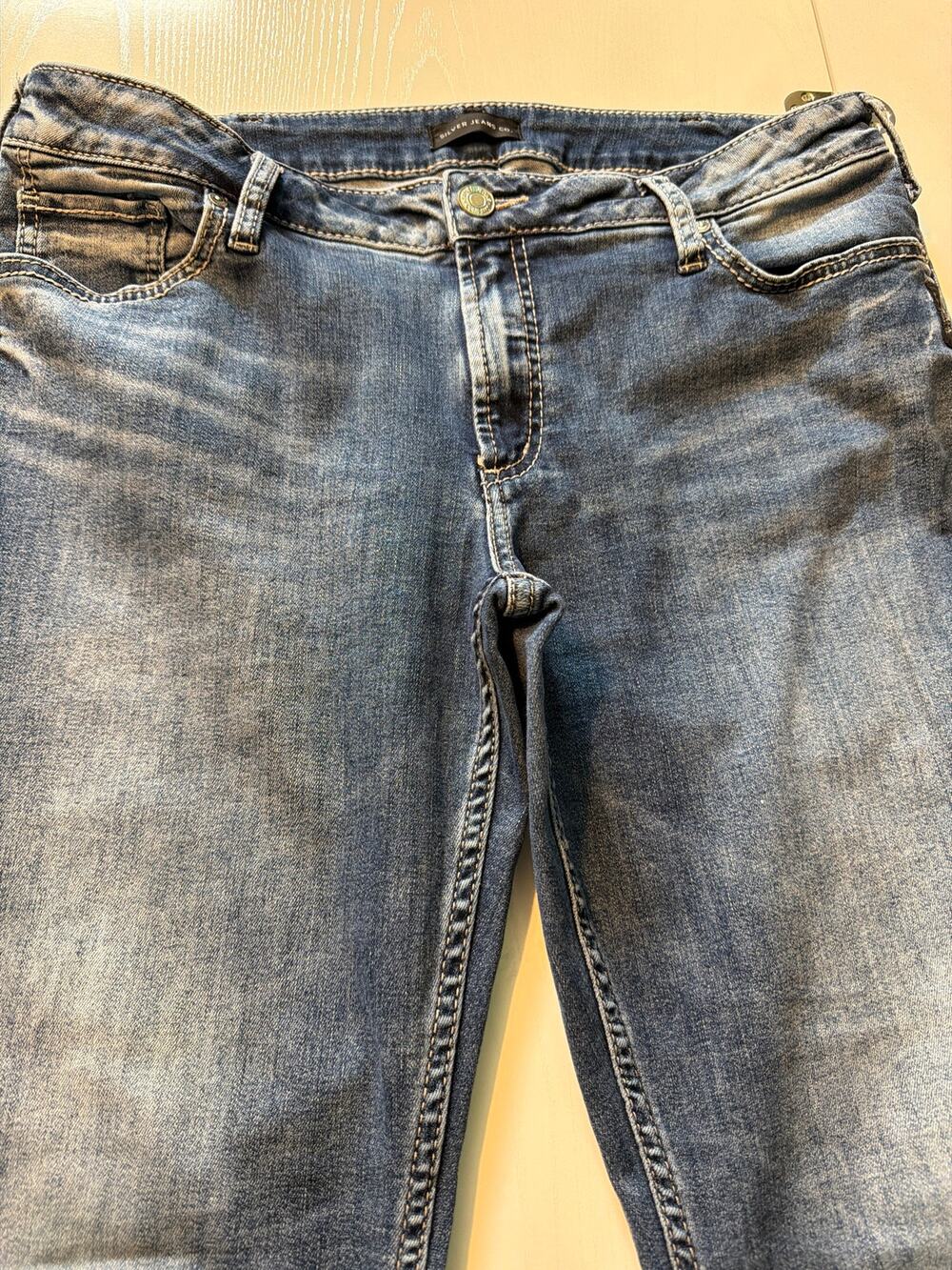 Sz 36/31 Silver Suki Skinny jeans.